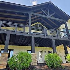 OUR-SOFT-WASHING-SERVICE-REVITALIZED-THIS-HOUSE-IN-GAINESVILLE-GA 4